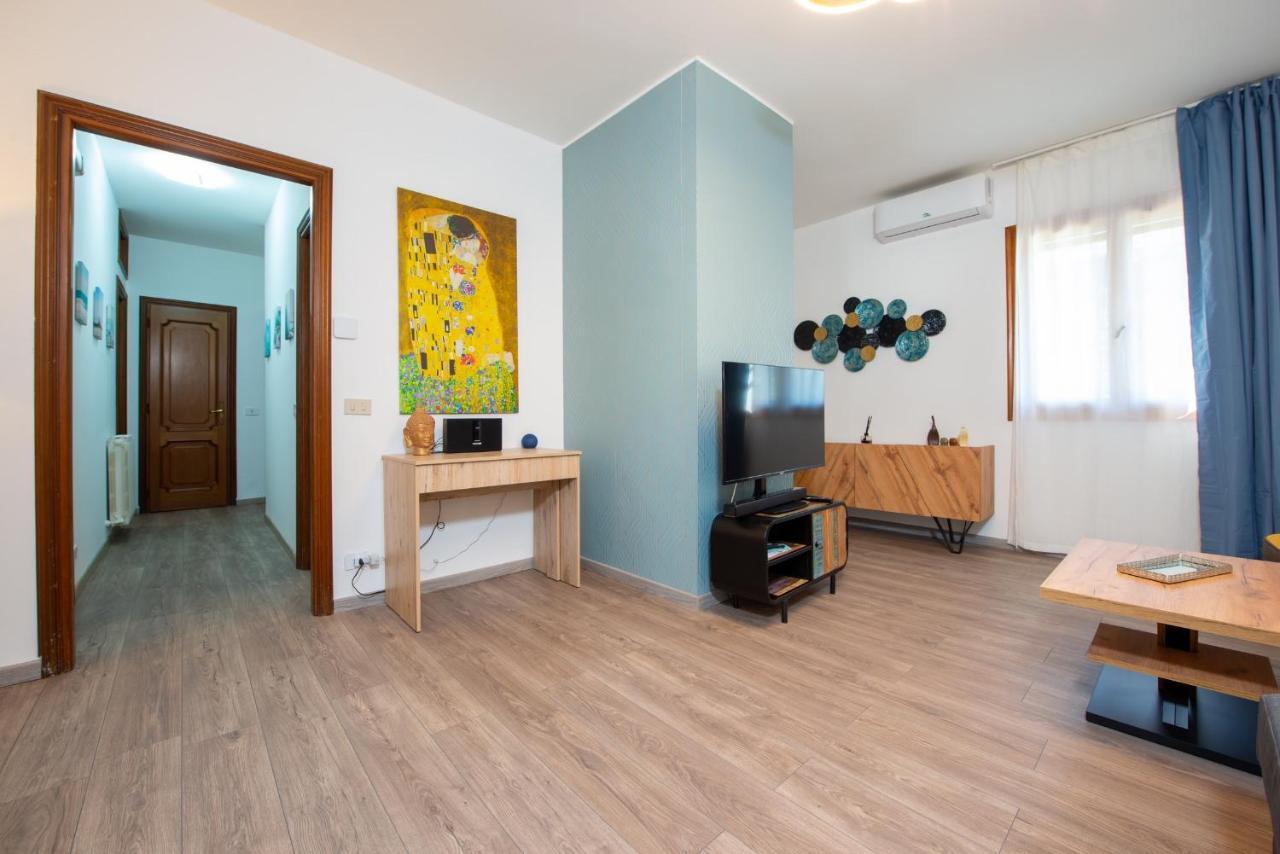 Casa Del Sole: Relax & Charme Nella Riviera Ligure Villa Camporosso  Luaran gambar