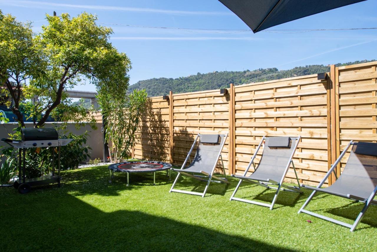 Casa Del Sole: Relax & Charme Nella Riviera Ligure Villa Camporosso  Luaran gambar